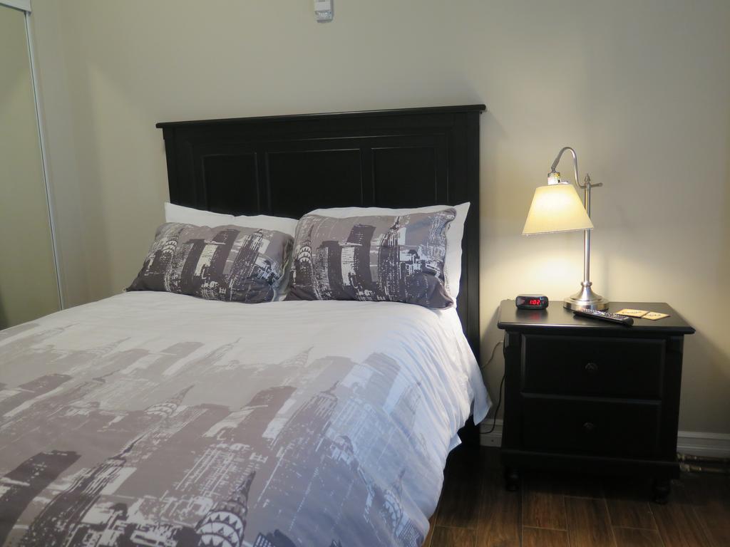 Western Hotel & Executive Suites Guelph Exteriör bild