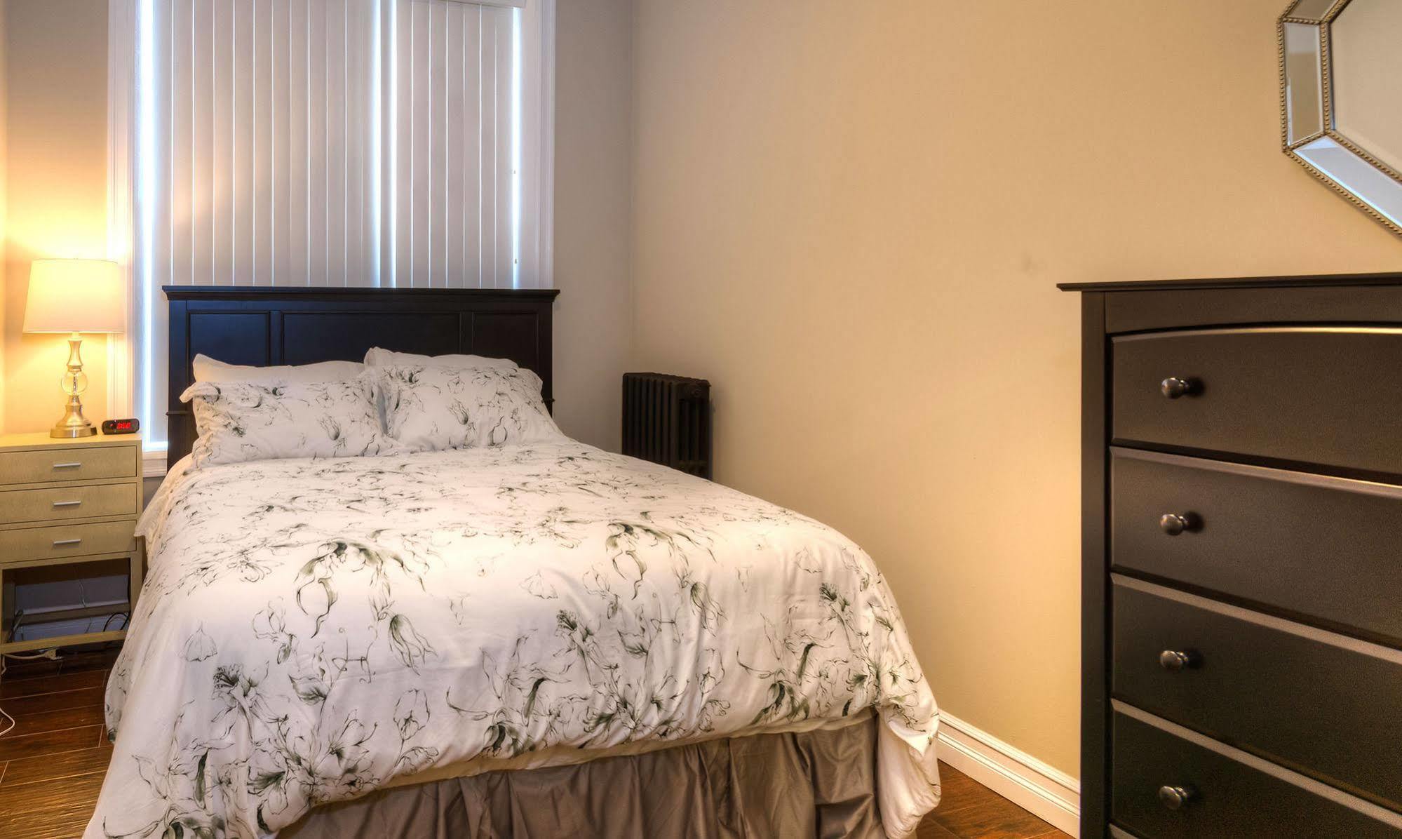 Western Hotel & Executive Suites Guelph Exteriör bild
